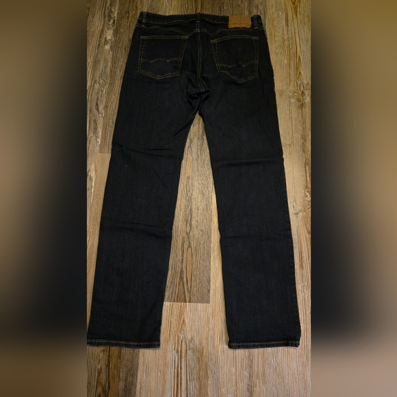 American Eagle, Men's size 34 x 34, Jean's, Original Straight, Flex, Barely Worn - Picture 9 of 9